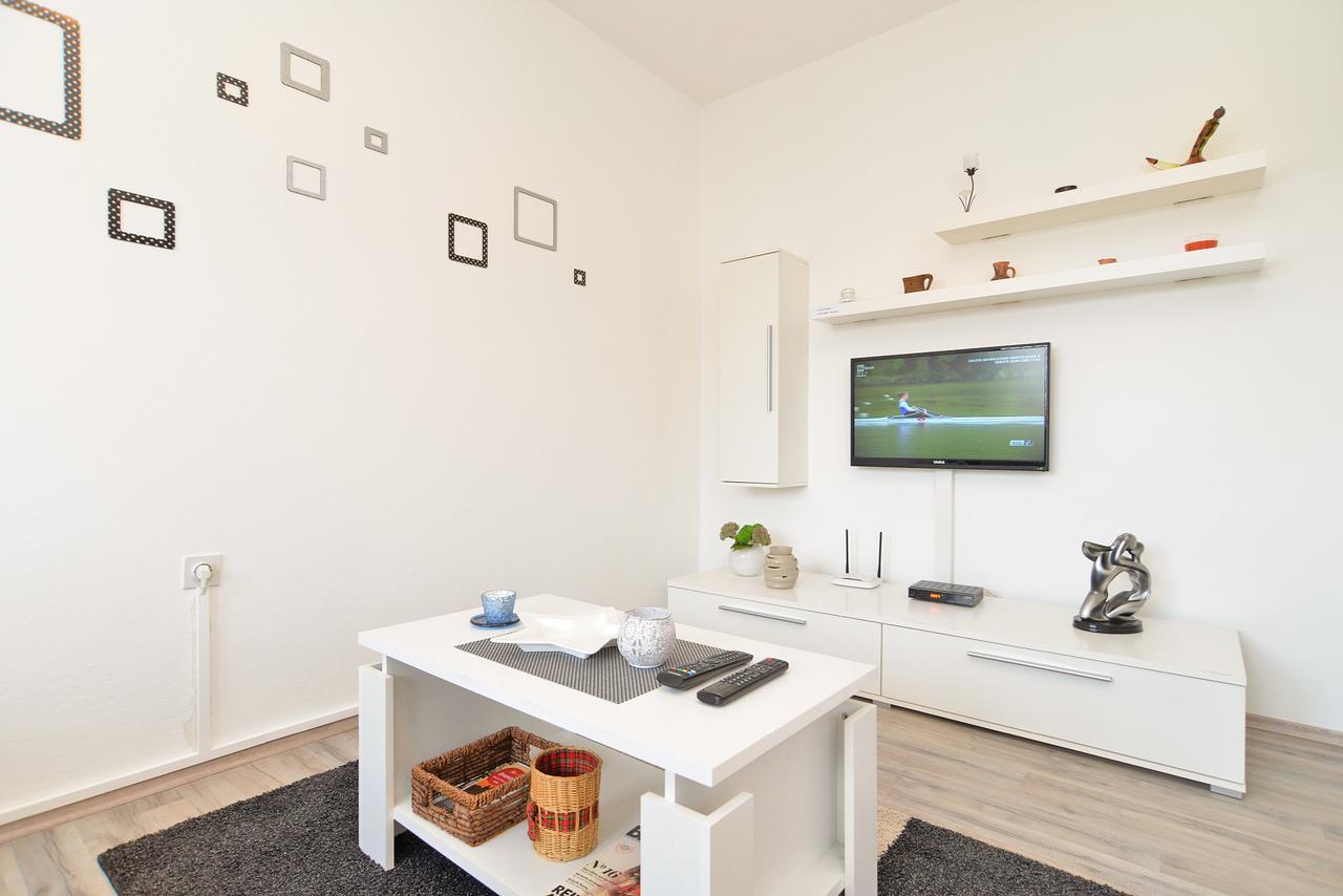 Apartment Branko 1601 Fažana Exteriör bild